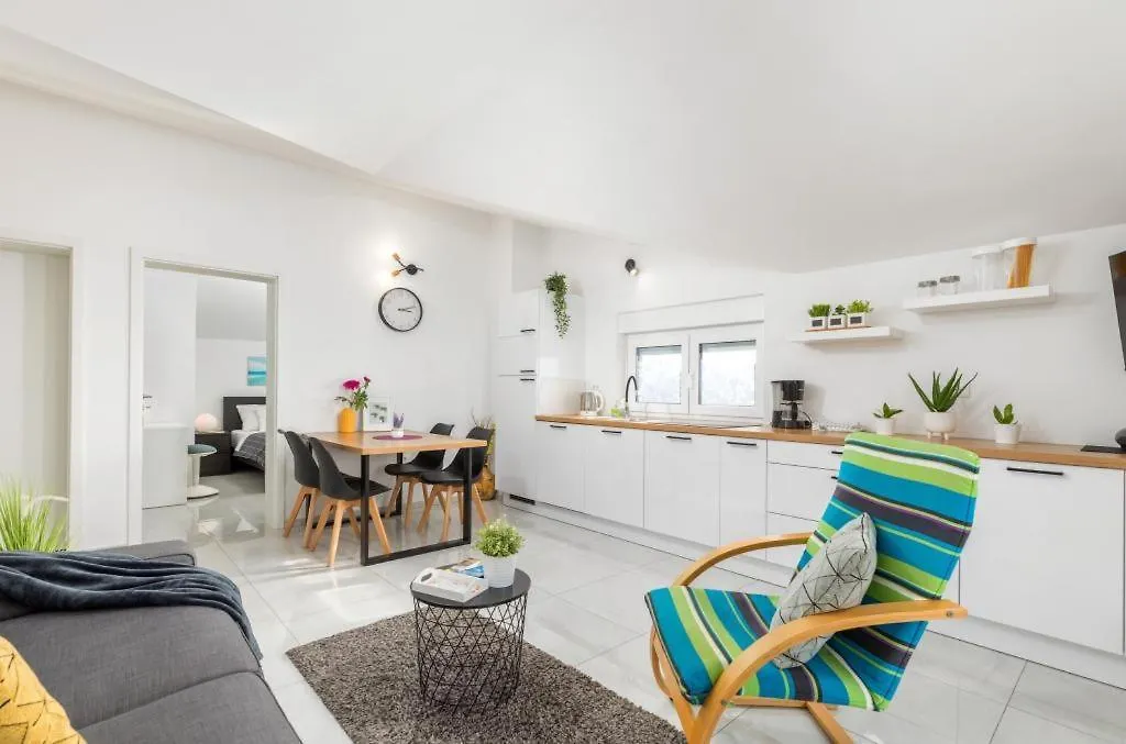 Διαμέρισμα Apartmani Lukic Fažana