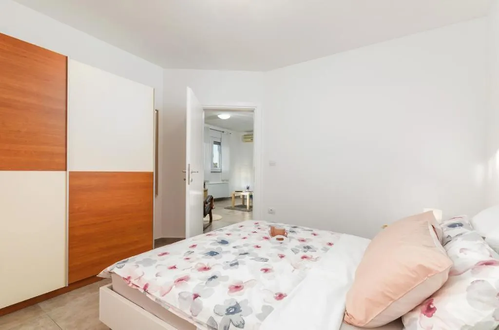 Apartmani Lukic Fažana